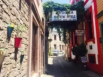 Oda ve Kahvaltı Kydonia *